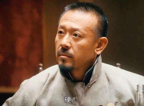 姜文给儿子取名“姜次郎”，遭到网友吐槽，他告诫网友要多读书